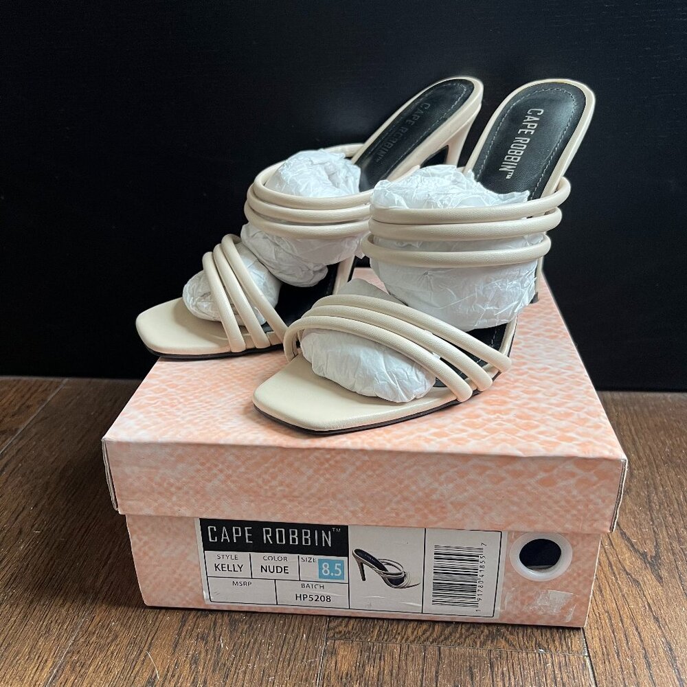 cape robin kelly nude heels